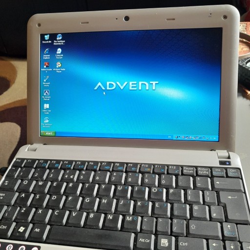 Zdjęcie oferty: Laptop advent sprawny