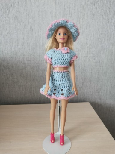 Zdjęcie oferty: Zestaw ubranek dla lalki Barbie i podobnych 