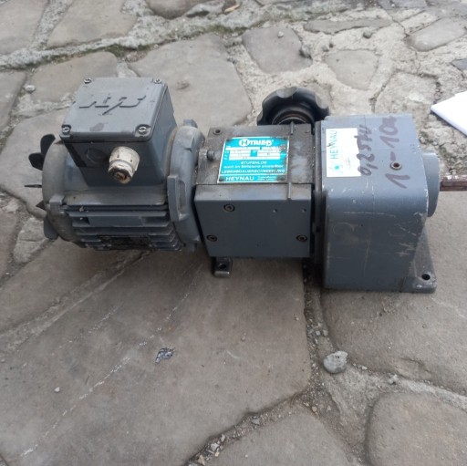 Zdjęcie oferty: Motoreduktor prosty z plynna regulacja  0.25kw 1-10obr/min