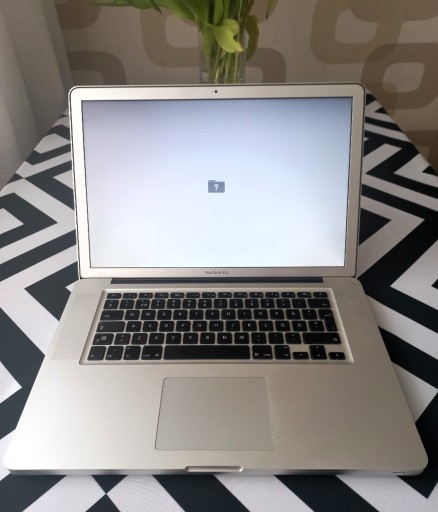 Zdjęcie oferty: MacBook Pro A1297 15 cali / i7 / Radeon 6770 