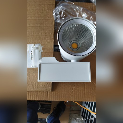 Zdjęcie oferty: Oświetlenie LED - lampy halogeny Led 30W komplet