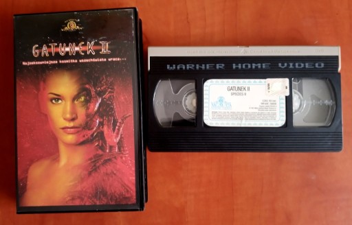 Zdjęcie oferty: Gatunek 2 - kaseta VHS