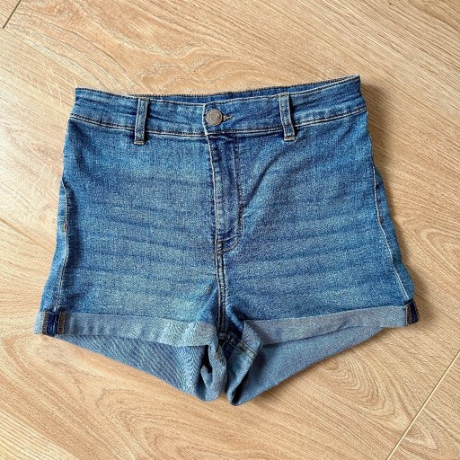 Zdjęcie oferty: Damskie spodenki jeansowe stretch róż 38 H&M