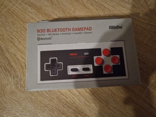 Zdjęcie oferty: Pad 8Bitdo N30 bluetooth nowy 