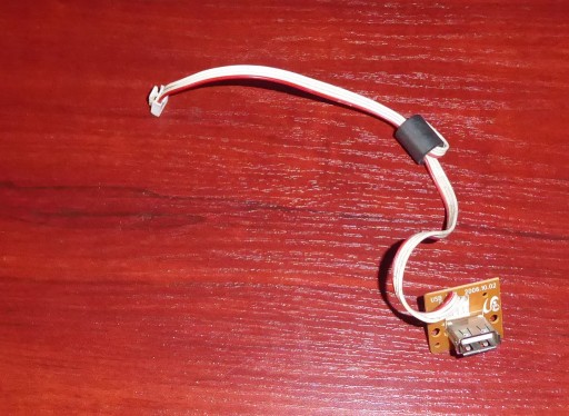 Zdjęcie oferty: Gniazdo USB do panelu czołowego tunera ARIVA Ferguson TTHDPVR