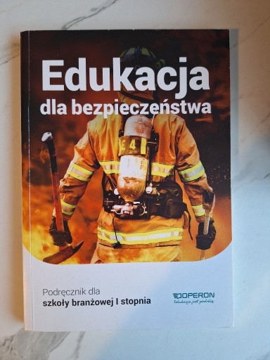 Zdjęcie oferty: Edukacja dla bezpieczeństwa Andrzej Kruczyński
