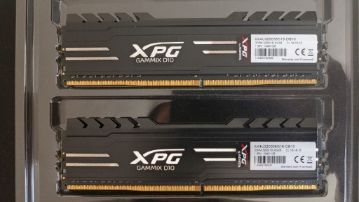 Zdjęcie oferty: XPG DDR4 Gammix D10 16GB (2x8GB) 3200mhz cl16
