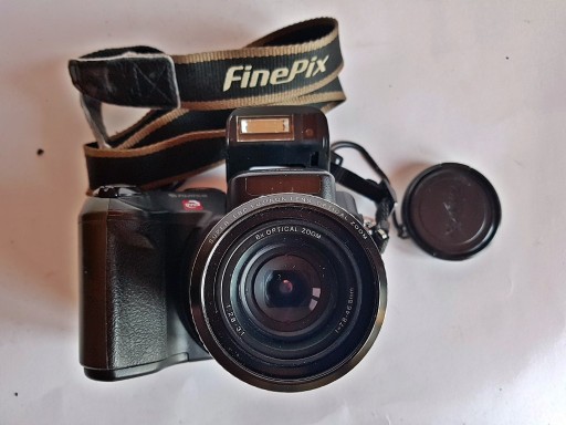 Zdjęcie oferty: Fuji Film  -  Fine Pix  S 602 Z