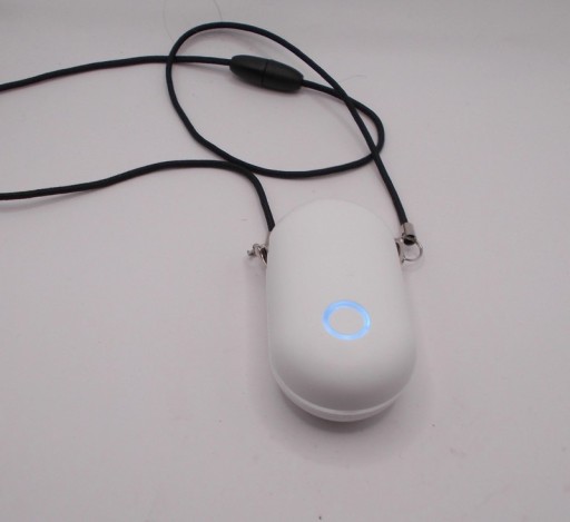 Zdjęcie oferty: Przenośny naszyjnik oczyszczacz powietrza biały - Ionkini