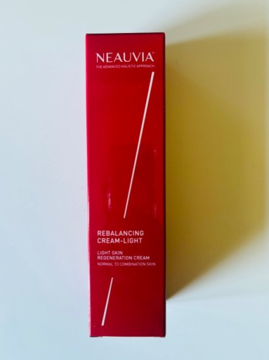Zdjęcie oferty: Neauvia Rebalancing Cream Light