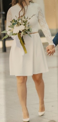 Zdjęcie oferty: Sukienka z koronkowymi rękawami ślub rozmiar S 