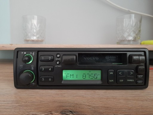 Zdjęcie oferty: Radio VOLVO DP-550 RDS +kod