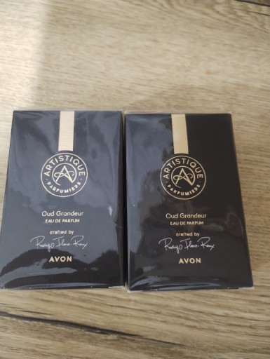 Zdjęcie oferty: Woda Perfumowana Artistique Oud Grandeur Avon 