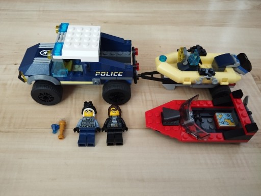 Zdjęcie oferty: Lego City Transport łodzi policji specjalnej 60272