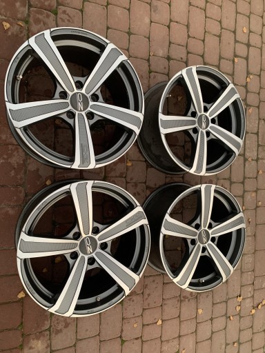 Zdjęcie oferty: Felgi 19 OZ Racing 5x130 Porsche Audi Q7 Tuareg 