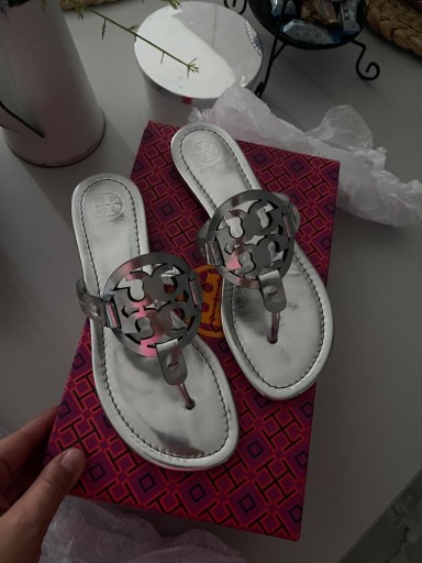 Zdjęcie oferty: Klapki Tory Burch 