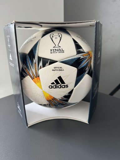 Zdjęcie oferty: Adidas Official Match Ball UCL Final Kyiv 2018