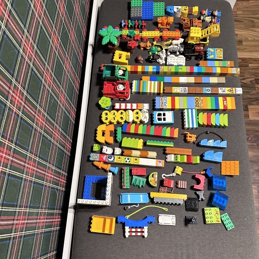 Zdjęcie oferty: Lego duplo - różne zestawy 295 szt