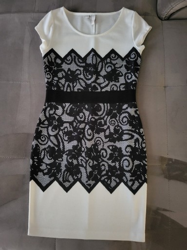 Zdjęcie oferty: Sukienka wzór jak koronka czarna biała