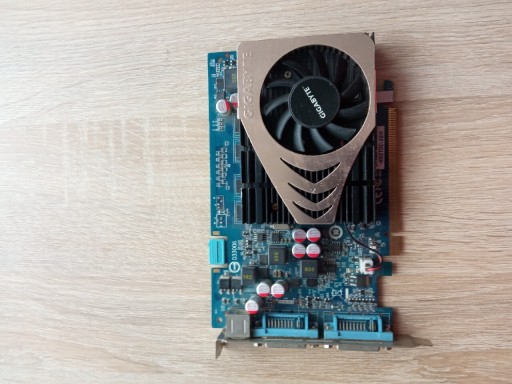 Zdjęcie oferty: Karta graficzna Gigabyte GeForce 9500GT 1GB