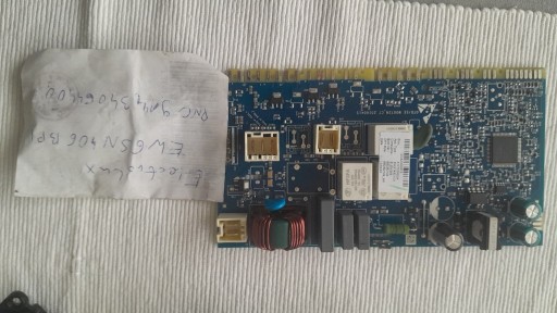 Zdjęcie oferty: Moduł i wyświetlacz pralki Electrolux EW6SN406 BPI