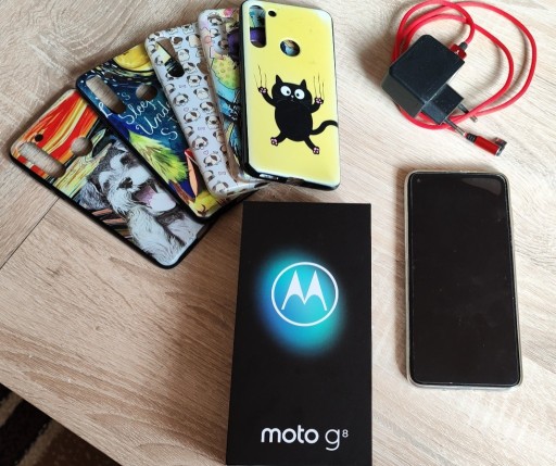 Zdjęcie oferty: Motorola Moto G8 4/64 Neon Blue igła ideał + etui