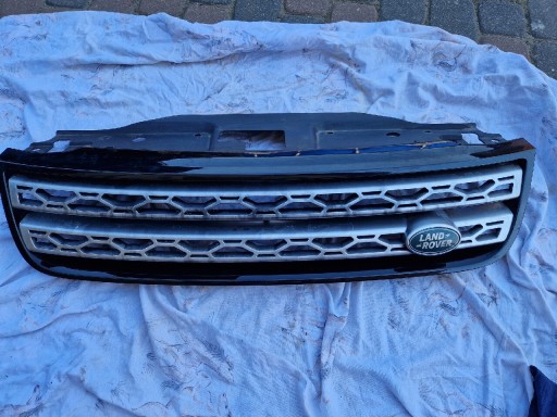 Zdjęcie oferty: Atrapa grill gril Land Rover Discovery V Hy32-8200