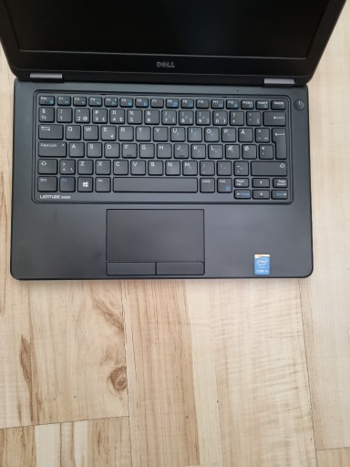 Zdjęcie oferty: Dell E5250 i5 4/128 Gb win 10 pro słaba bateria 