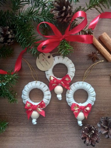 Zdjęcie oferty: Bombka Makrama- Ozdoba Świąteczna