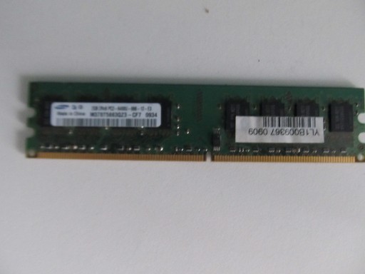 Zdjęcie oferty: Pamięć RAM DDR2 Samsung 2GB 6400U-666-12-E3