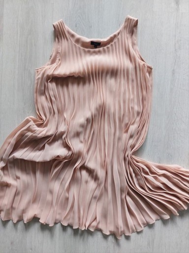 Zdjęcie oferty: Plisowana sukienka Solar 34 XS pudrowy róż