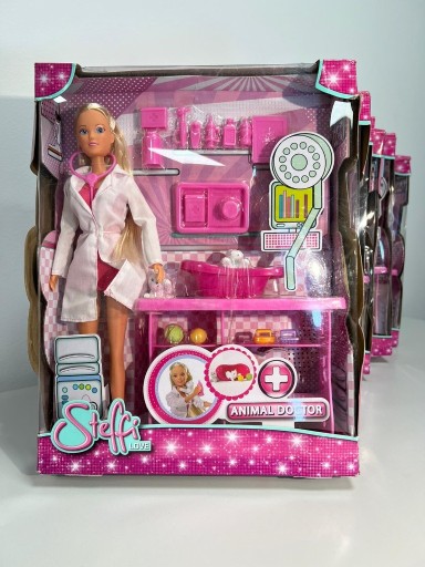 Zdjęcie oferty: Steffi weterynarz jak Barbie, SIMBA, nieużywana