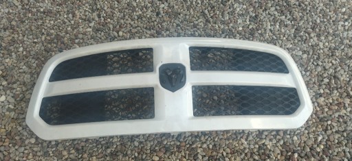 Zdjęcie oferty: Grill Dodge Ram 1500 IV