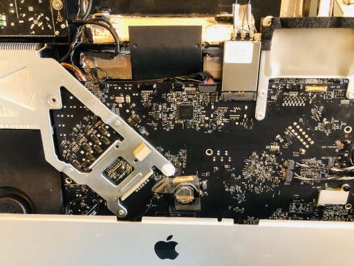 Zdjęcie oferty: IMAC 1312 GŁÓWNA PŁYTA SPRAWNA