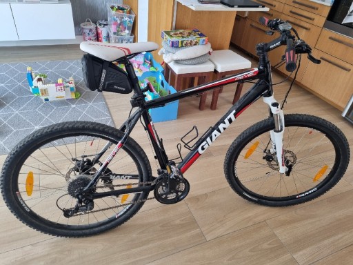 Zdjęcie oferty: Giant REVAL 3L 26" 24biegi ham. tarczowe