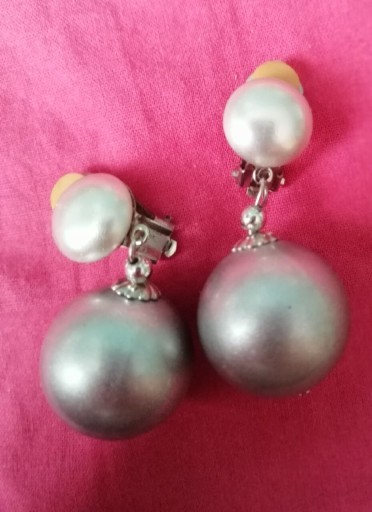 Zdjęcie oferty: Klipsy duże perły 