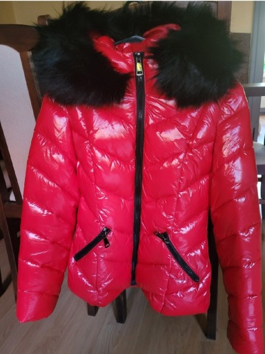 Zdjęcie oferty: Piękna czerwona kurtka