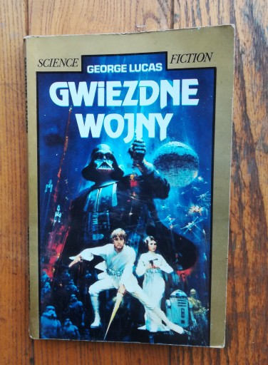 Zdjęcie oferty: Gwiezdne wojny - George Lucas książka tom 1