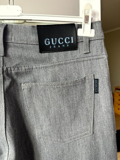 Zdjęcie oferty: Szare spodnie Gucci