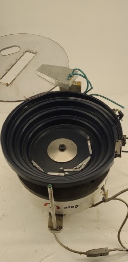 Zdjęcie oferty: Sortownik podajnik wibracyjny 300mm Afag 