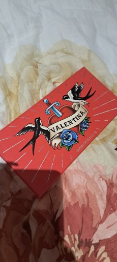Zdjęcie oferty: Glam Shop Valentina paleta cieni 