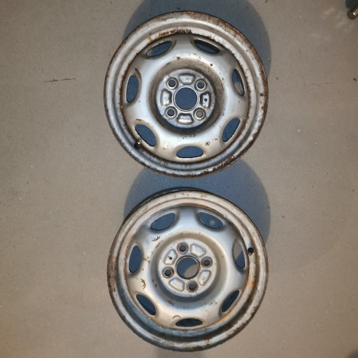 Zdjęcie oferty: Felgi 2szt.14x5,5J ET39 OEM Toyota Corolla EE111