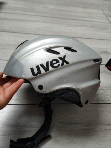 Zdjęcie oferty: Kask narciarski UVEX, rozmiar XL 