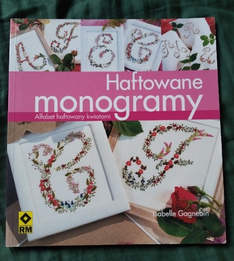 Zdjęcie oferty: Haftowane monogramy. Alfabet haftowany kwiatami.