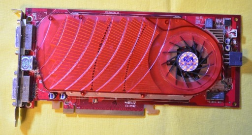 Zdjęcie oferty: SAPPHIRE ATI RADEON X1900 GT 256MB DDR3 PCI-E