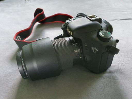 Zdjęcie oferty: Canon eos 7D + dwa obiektywy, plecak i 2x aku