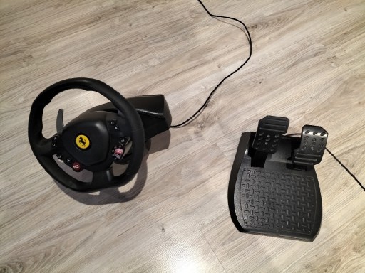 Zdjęcie oferty: Kierownica Thrustmaster t80 ferrari 488 GTB 