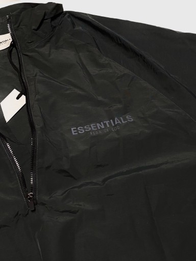 Zdjęcie oferty: Wiatrówka Essentials Fear Of God rozmiar XL