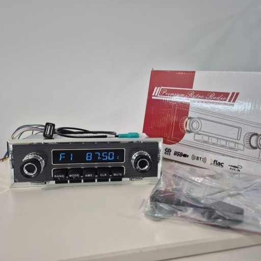 Zdjęcie oferty: Nowe retro radio z Bluetooth mp3 mercedes w115 r107 w123