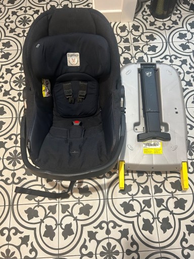 Zdjęcie oferty: Fotelik samochodowy Peg Perego Primo Viaggio 0-13 Kg + baza Isofix